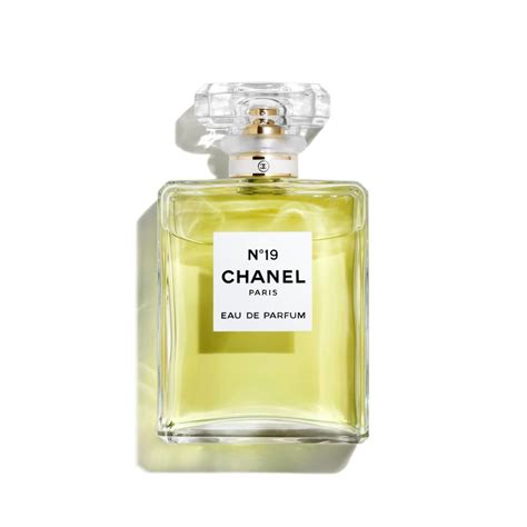 chanel 19 poudre by chanel eau de parfum spray|where to buy chanel 19.